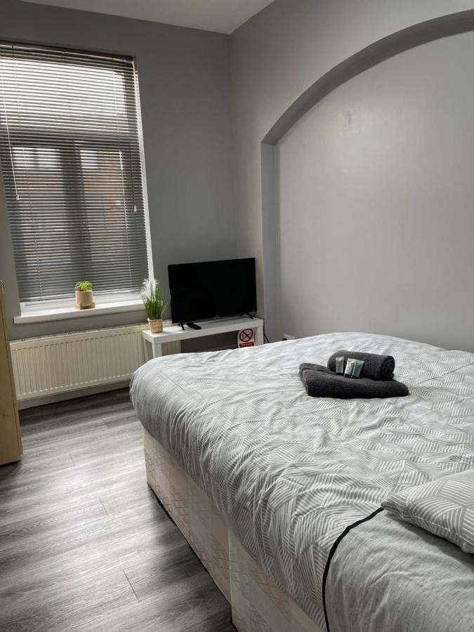 Grays Accommodation B&B Extérieur photo